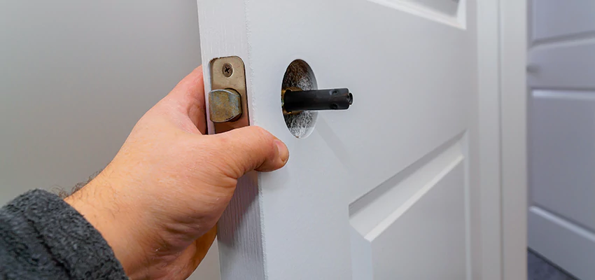 Nighttime Locksmith For Lock Repair in Lauderhill, FL