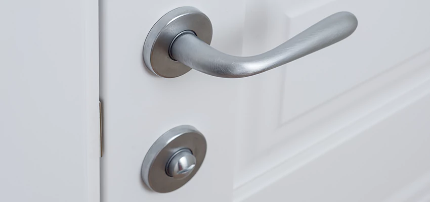 Single-Occupancy Restroom Locks Repair in Lauderhill, Florida