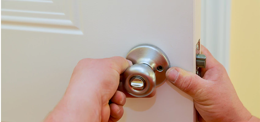 After-hours Locksmith For Lock And Key Installation in Lauderhill, FL