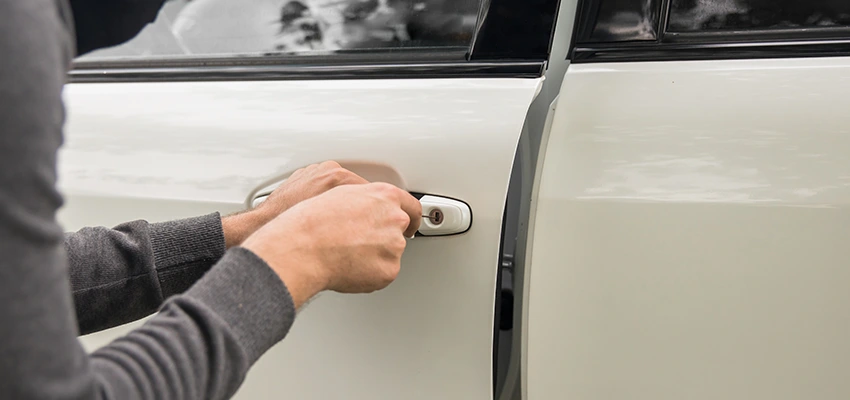 Unlock Car Door Service in Lauderhill, FL